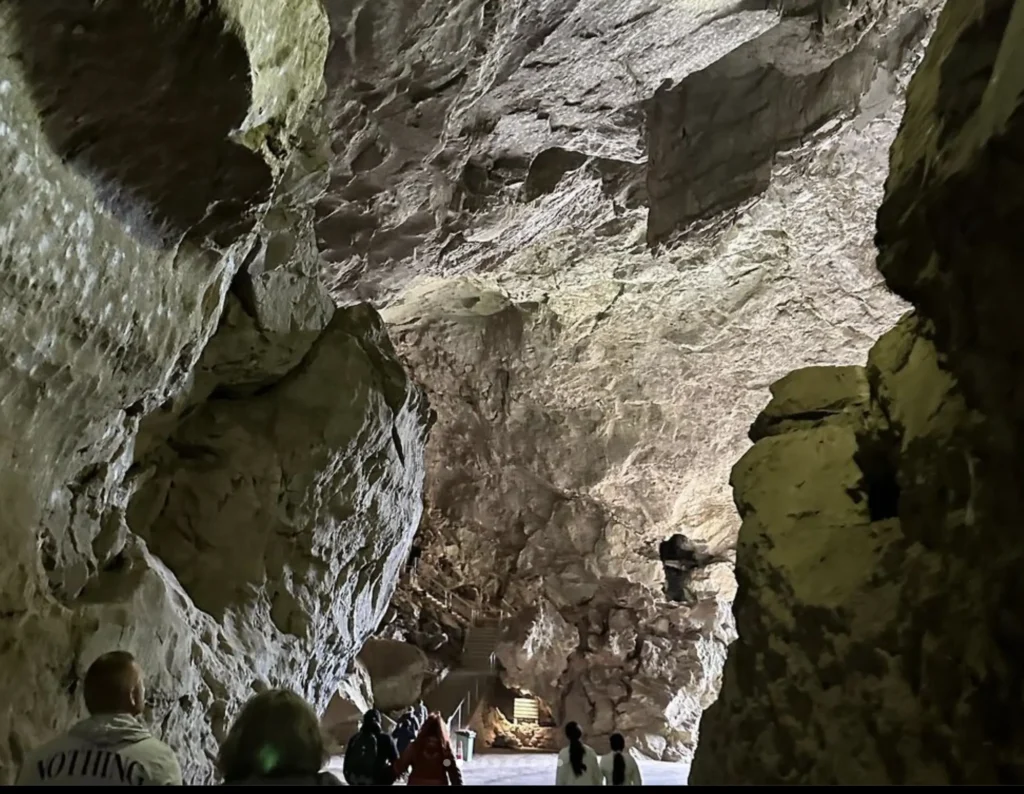 Jenolan Caves
