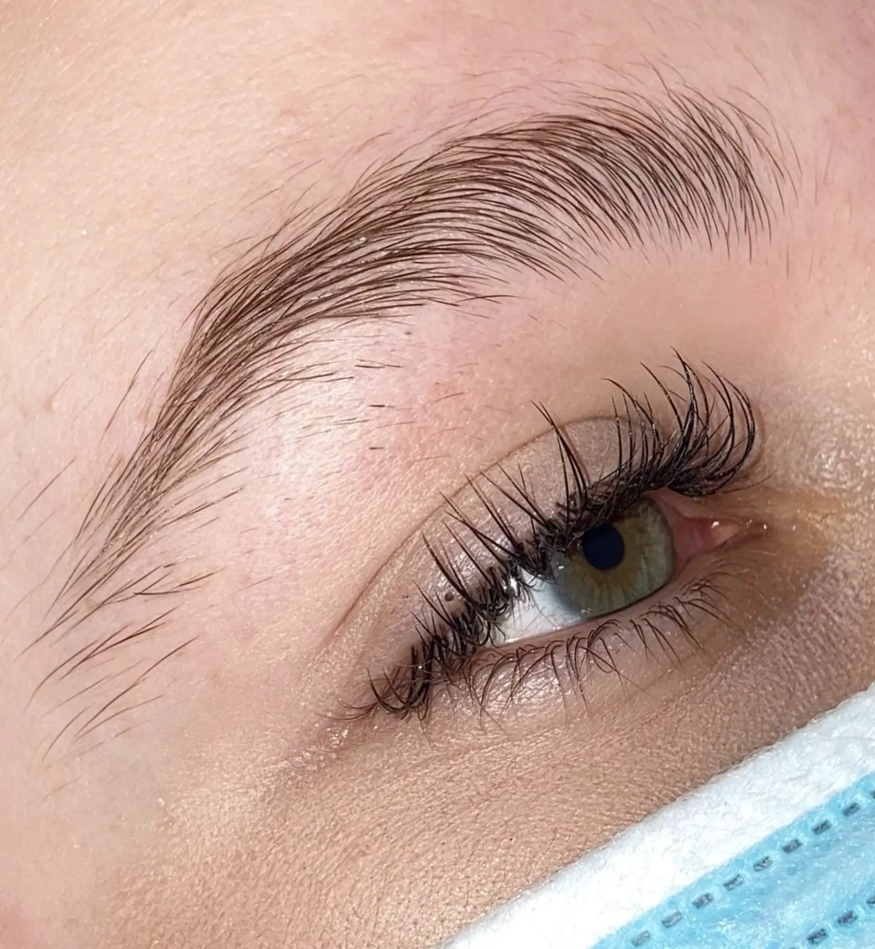 What to Avoid After Eyebrow Waxing? Expert Aftercare Tips